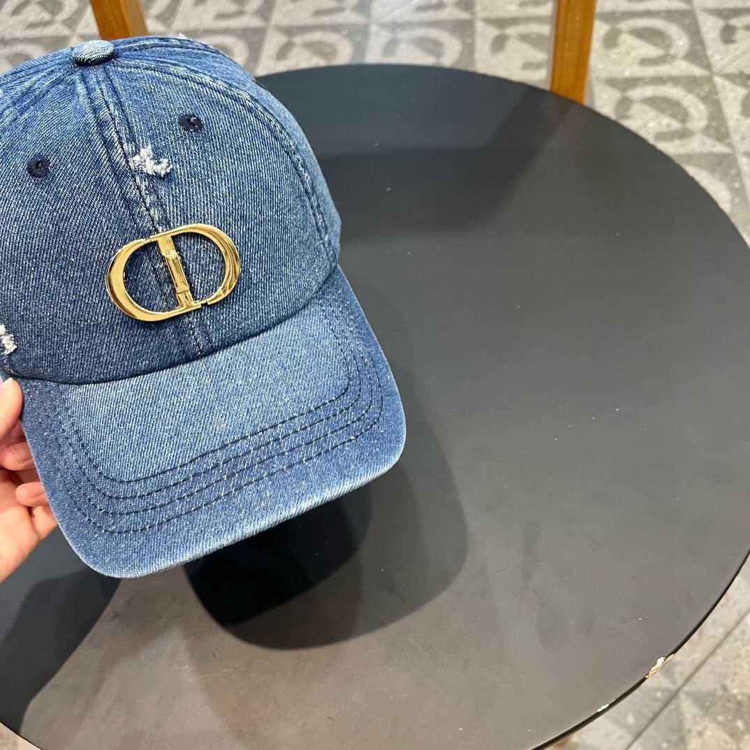 Christian Dior Caps